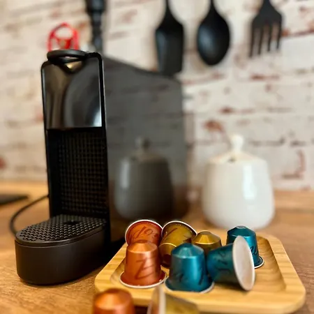 דירה Adm Cozy In Center - Netflix, Coffee, Ac