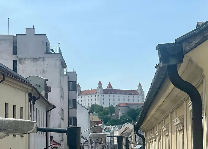 Adm Cozy In Center - Netflix, Coffee, Ac Апартаменты